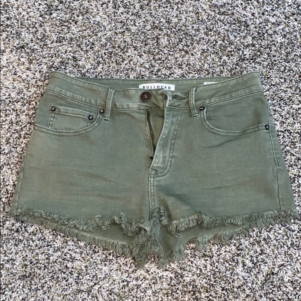 Bullhead high rise jean shorts